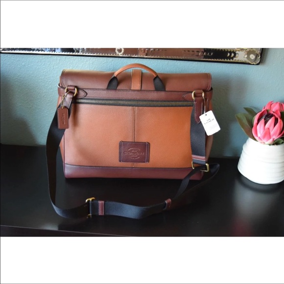 SOLD NWT Coach Hudson Leather Messenger Bag - Picture 3 of 8